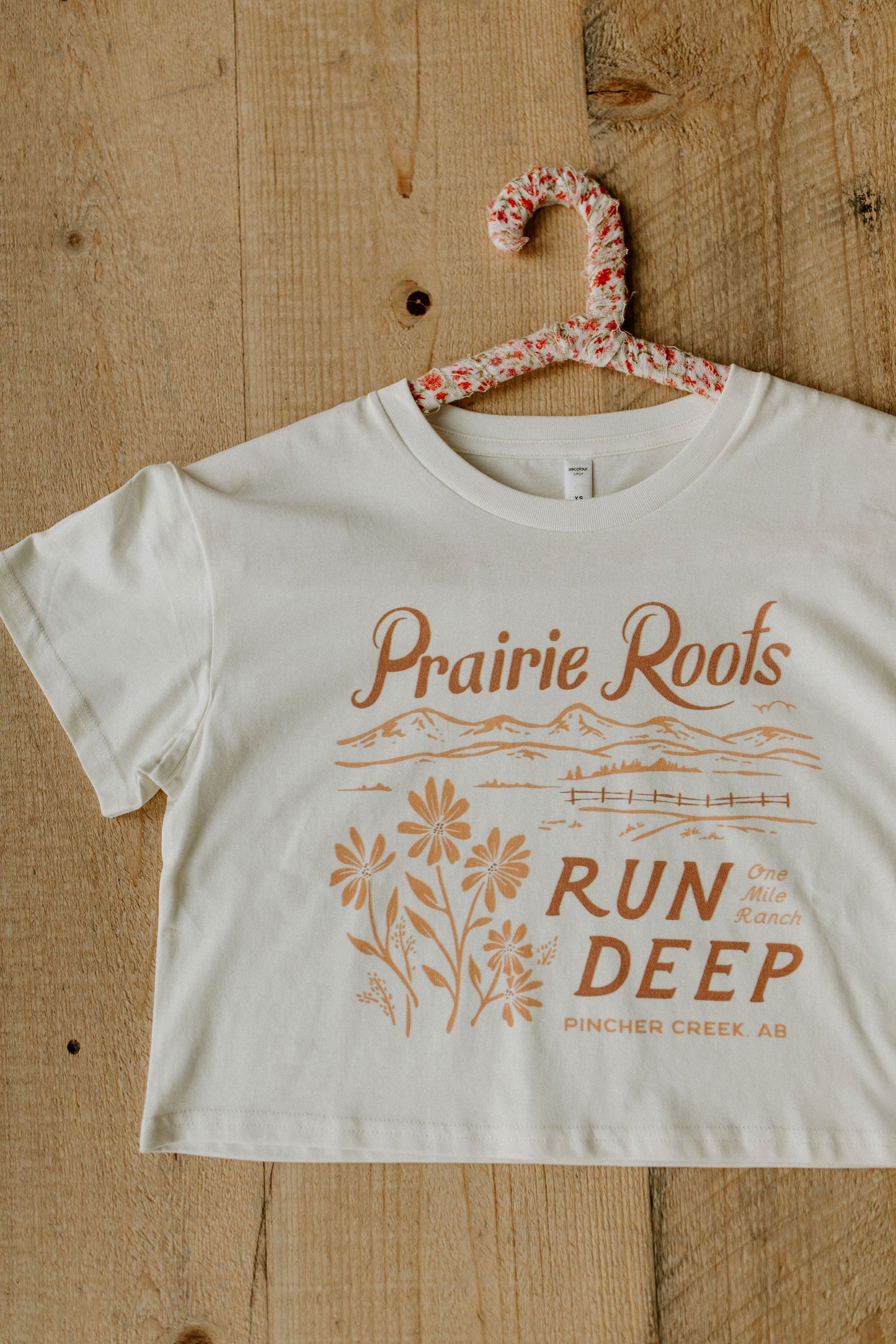 Prairie Roots Run Deep - Women's Crop Natural